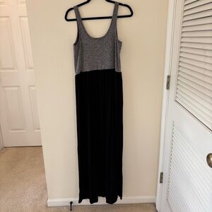Loft Grey & Black Stretchy Dress  Size Medium